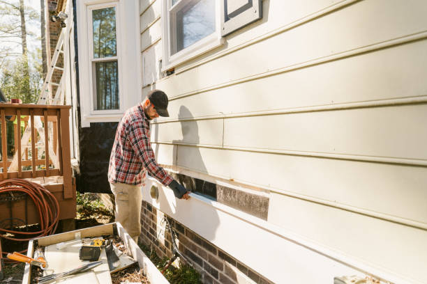 Trusted Storm Damage Siding Repair service in Union City, GA - Creative Siding